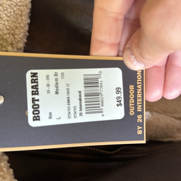 NWT! Leather and Faux Fur Zipper Vest Western - Picture 6 of 6